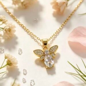 FASHION COLLAR CON DIJE ANGEL DORADO CON CIRCONIAS GOTA