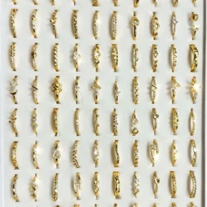 Anillos dorados con piedras, surtido de diseños