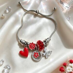 PULSERA PLATEADA CON DIJER DE MEDALLON REDONDO CON PIEDRAS CORAZON ROJA GGL-0001