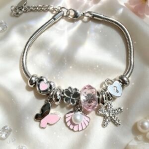 PULSERA PLATEADA CON DIJER DE CONCHA CON PERLA Y ESTRELLA DE MAR MARIPOSA ROSA GGL-0002