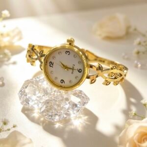 RELOJ PULSERA PARA MUJER DISEÑO HOJAS DORADO MS-3059
