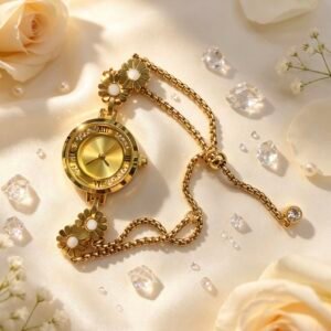 RELOJ PULSERA DORADO CON DIJES DE MARGARITAS CALADAS MS-3066
